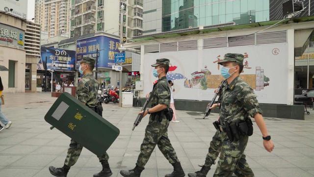 守护平安！武警深圳支队官兵国庆假期坚守执勤岗位