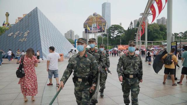 守护平安！武警深圳支队官兵国庆假期坚守执勤岗位