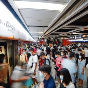 10月5日起至7日，广州地铁延长1小时收车