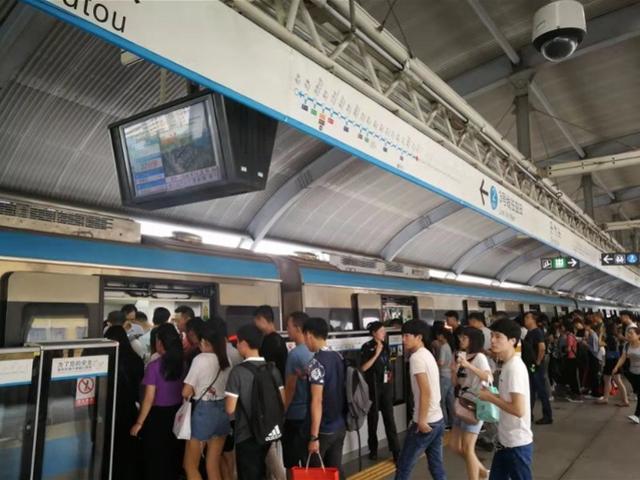 662万人次！深圳地铁单日客流再创新高，四线路刷新客流记录